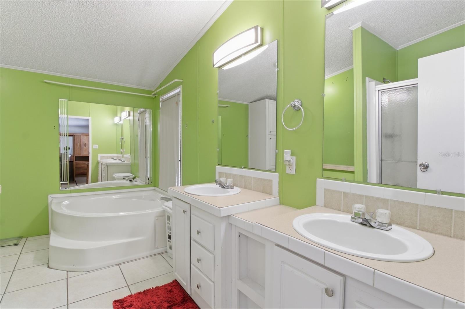 Image 21 of 41 For 200 Clark Road