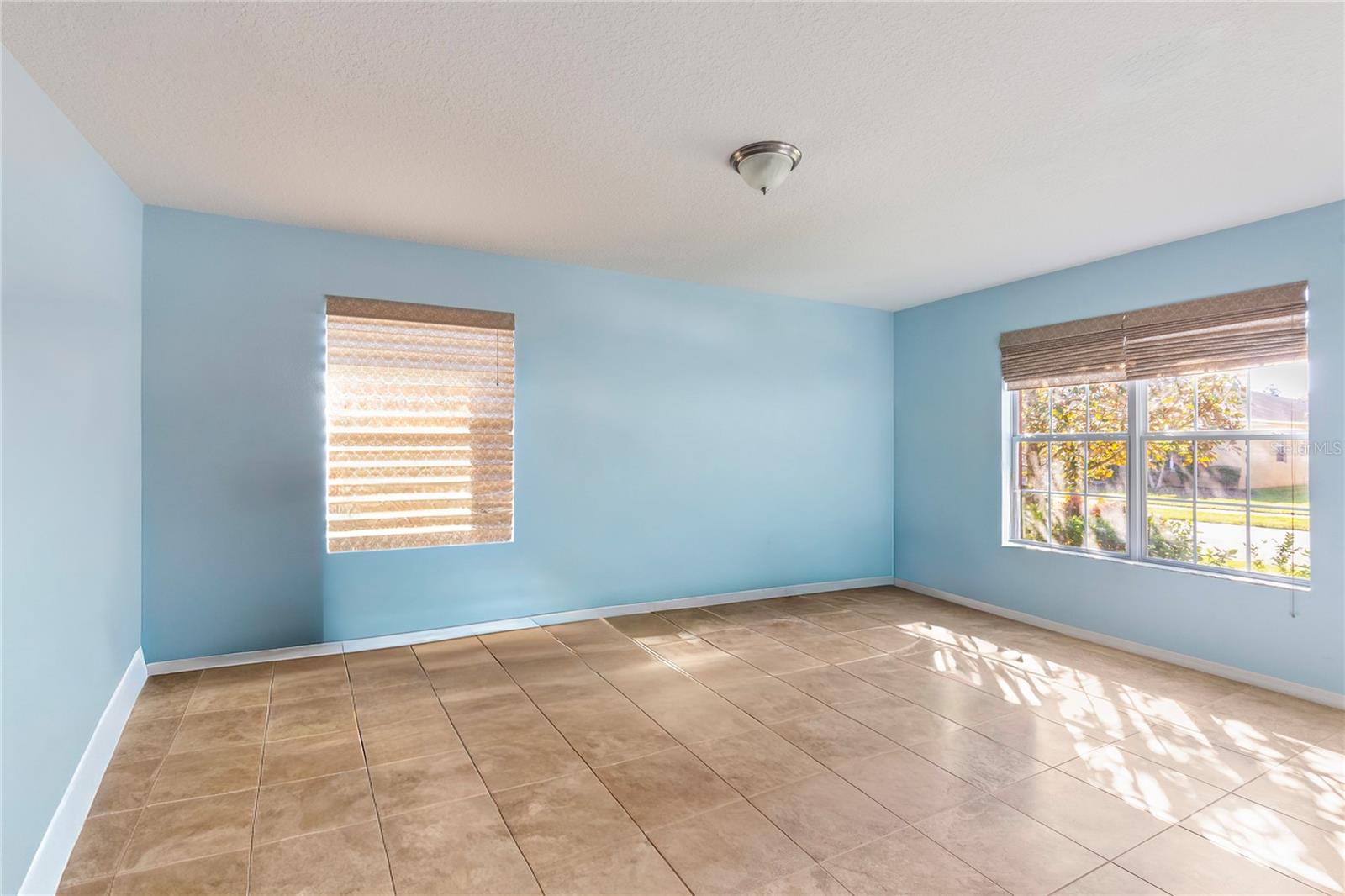 Listing photo id 5 for 5608 Angelonia Terrace