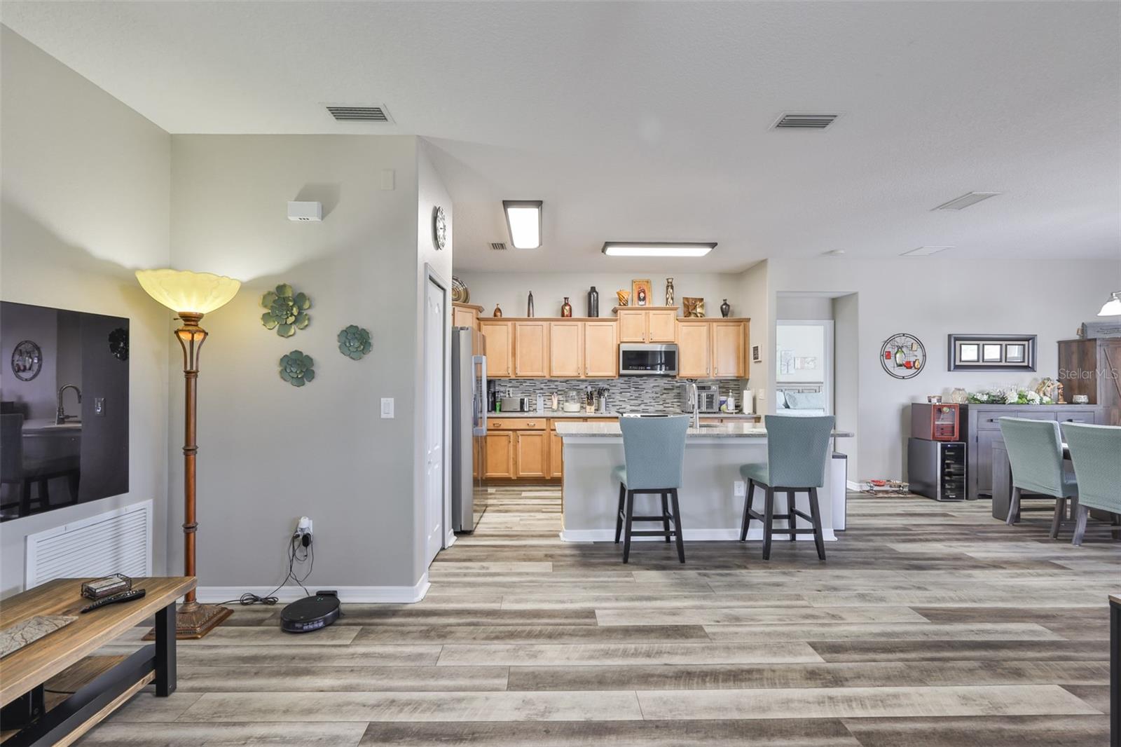 Image 11 of 53 For 507 Powder View Drive