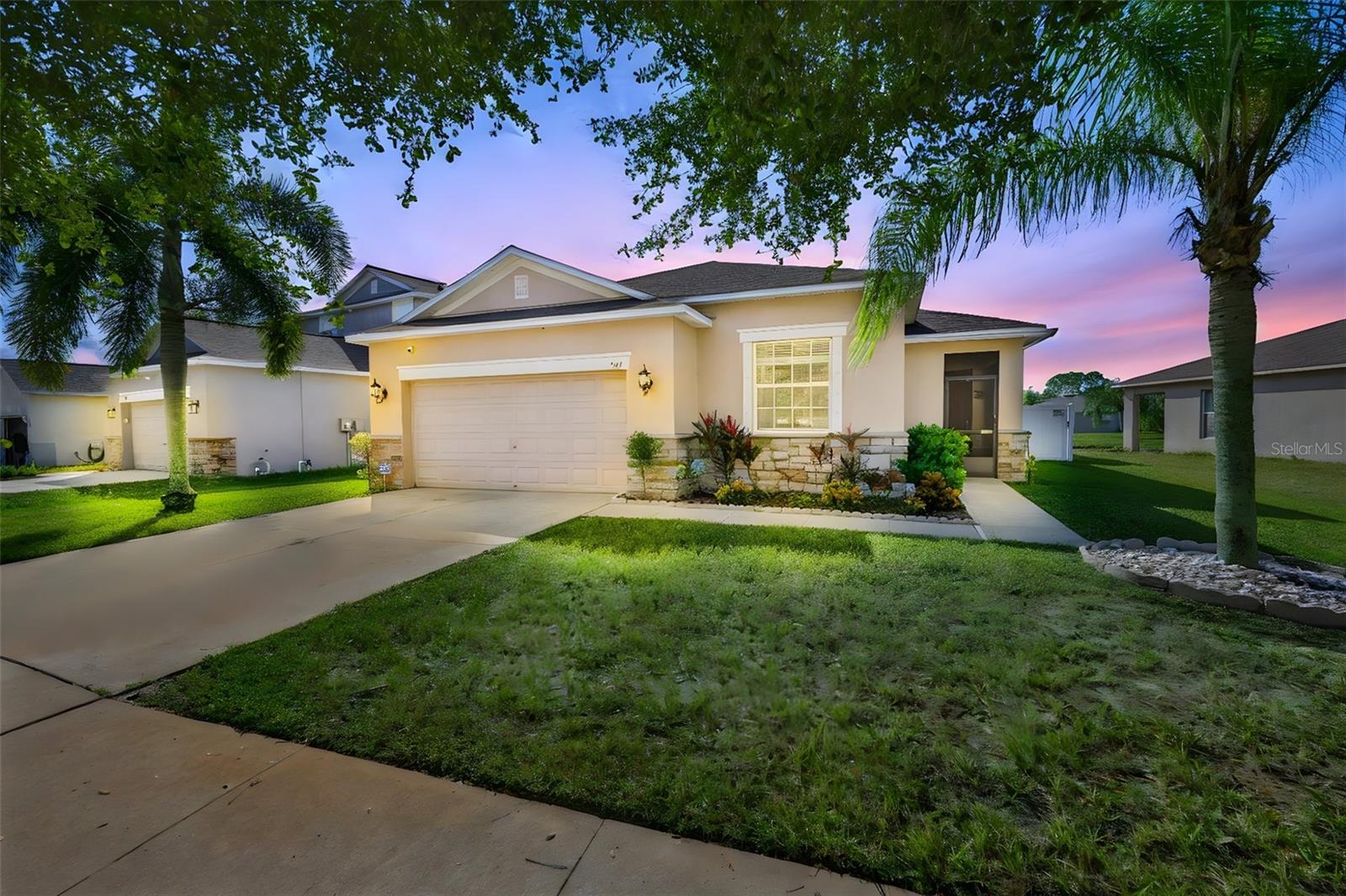 Image 2 of 53 For 507 Powder View Drive