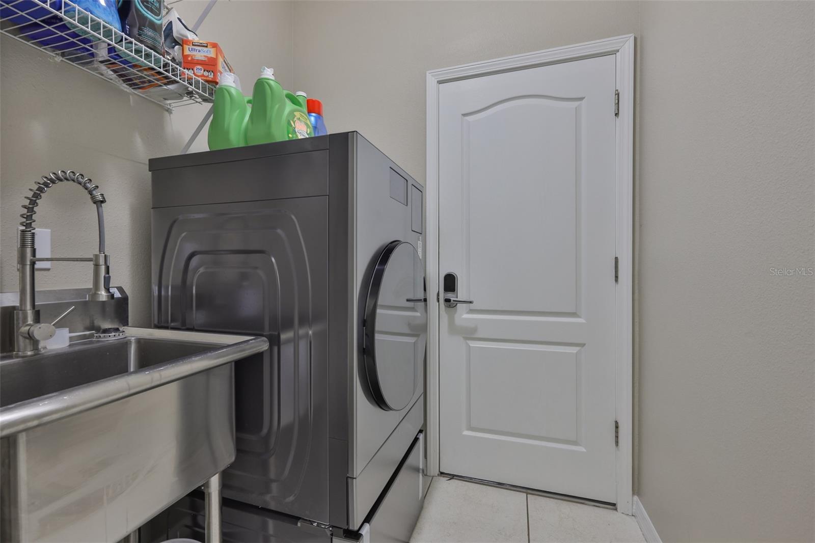 Image 32 of 53 For 507 Powder View Drive