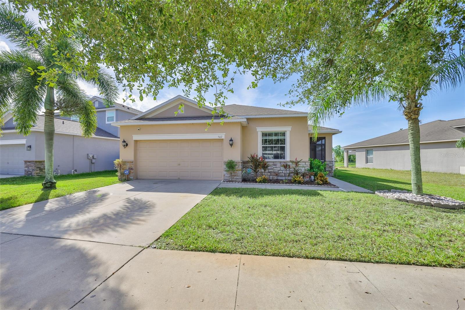 Image 44 of 53 For 507 Powder View Drive