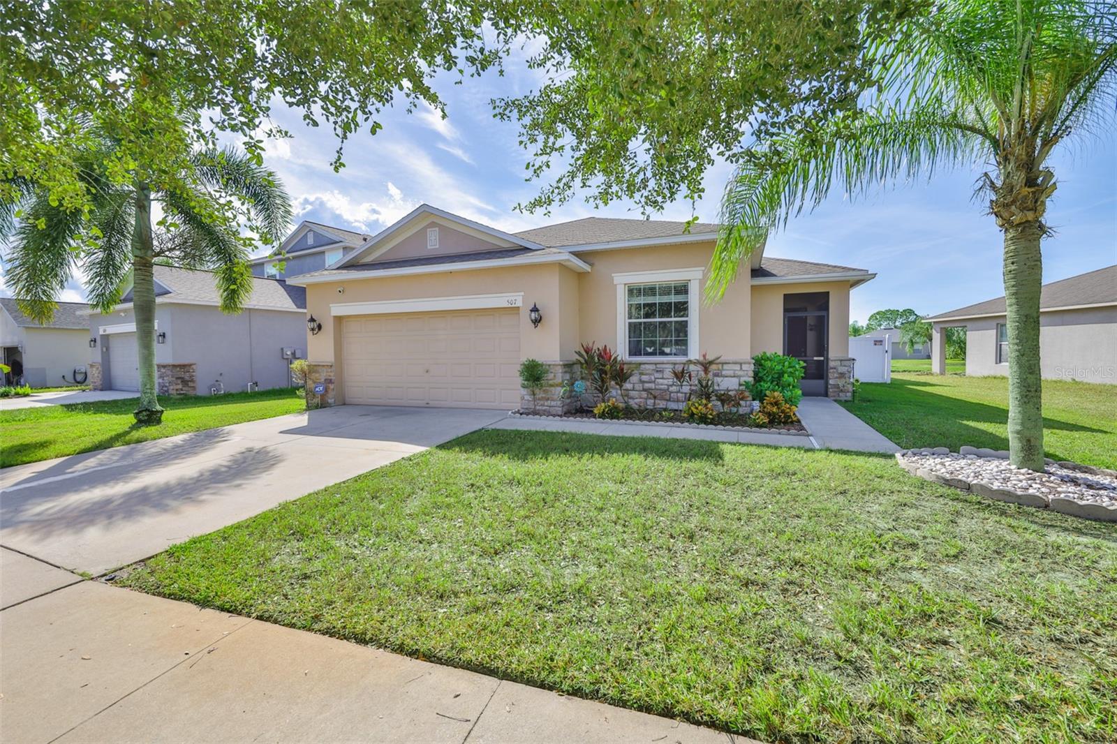 Image 45 of 53 For 507 Powder View Drive