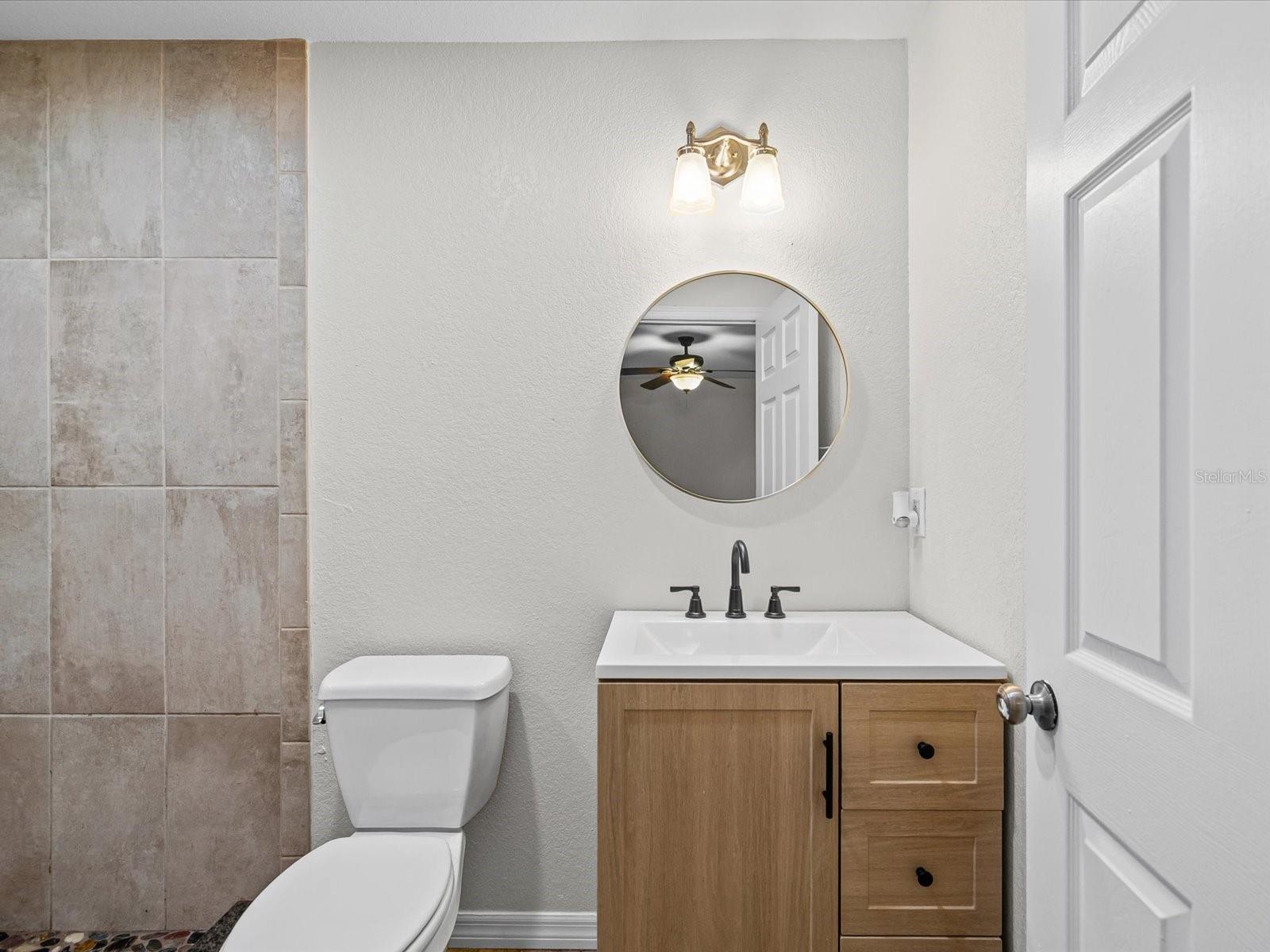 Image 12 of 40 For 1918 Montego Court