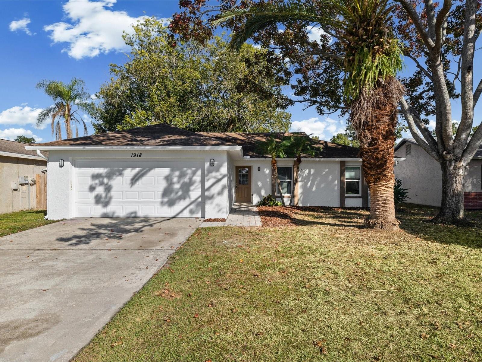 Image 31 of 40 For 1918 Montego Court