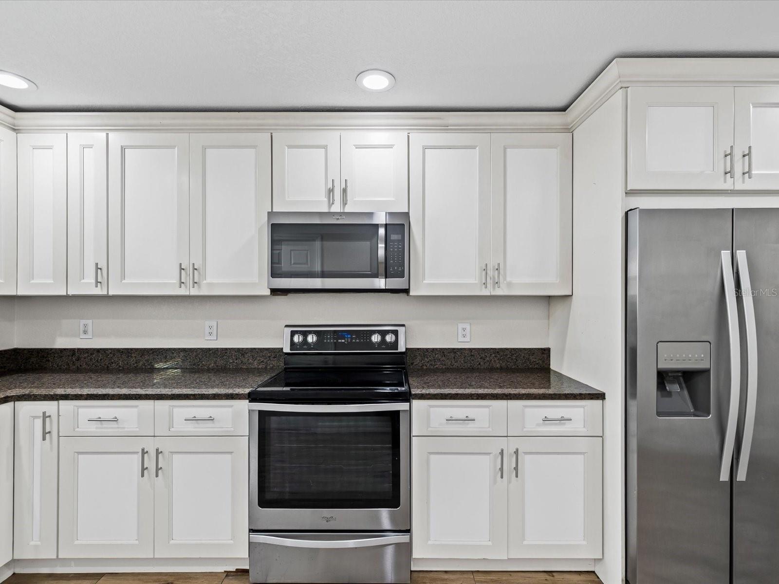 Image 4 of 40 For 1918 Montego Court