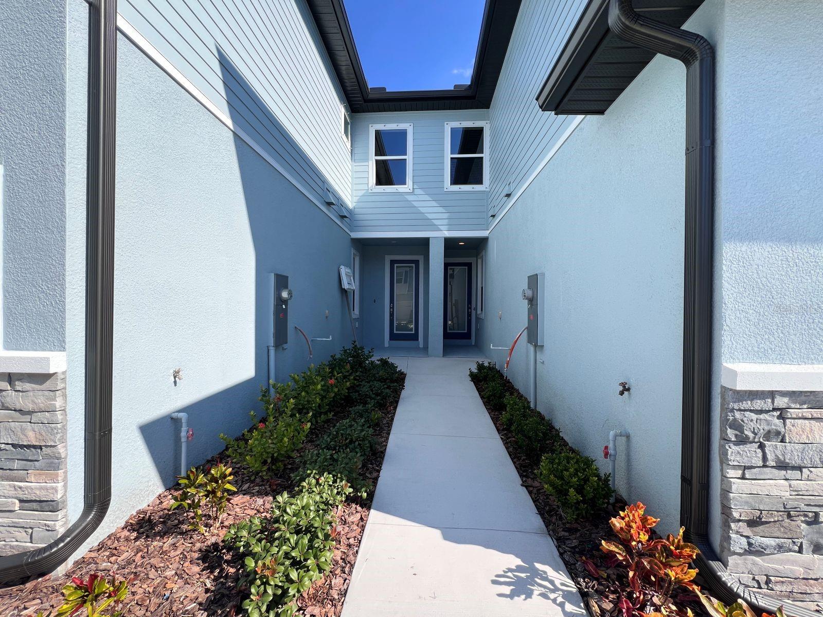 Image 4 of 11 For 7741 93rd Street N