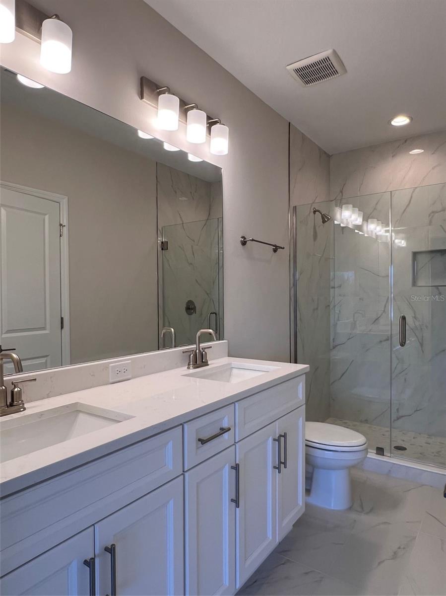 Image 9 of 11 For 7741 93rd Street N