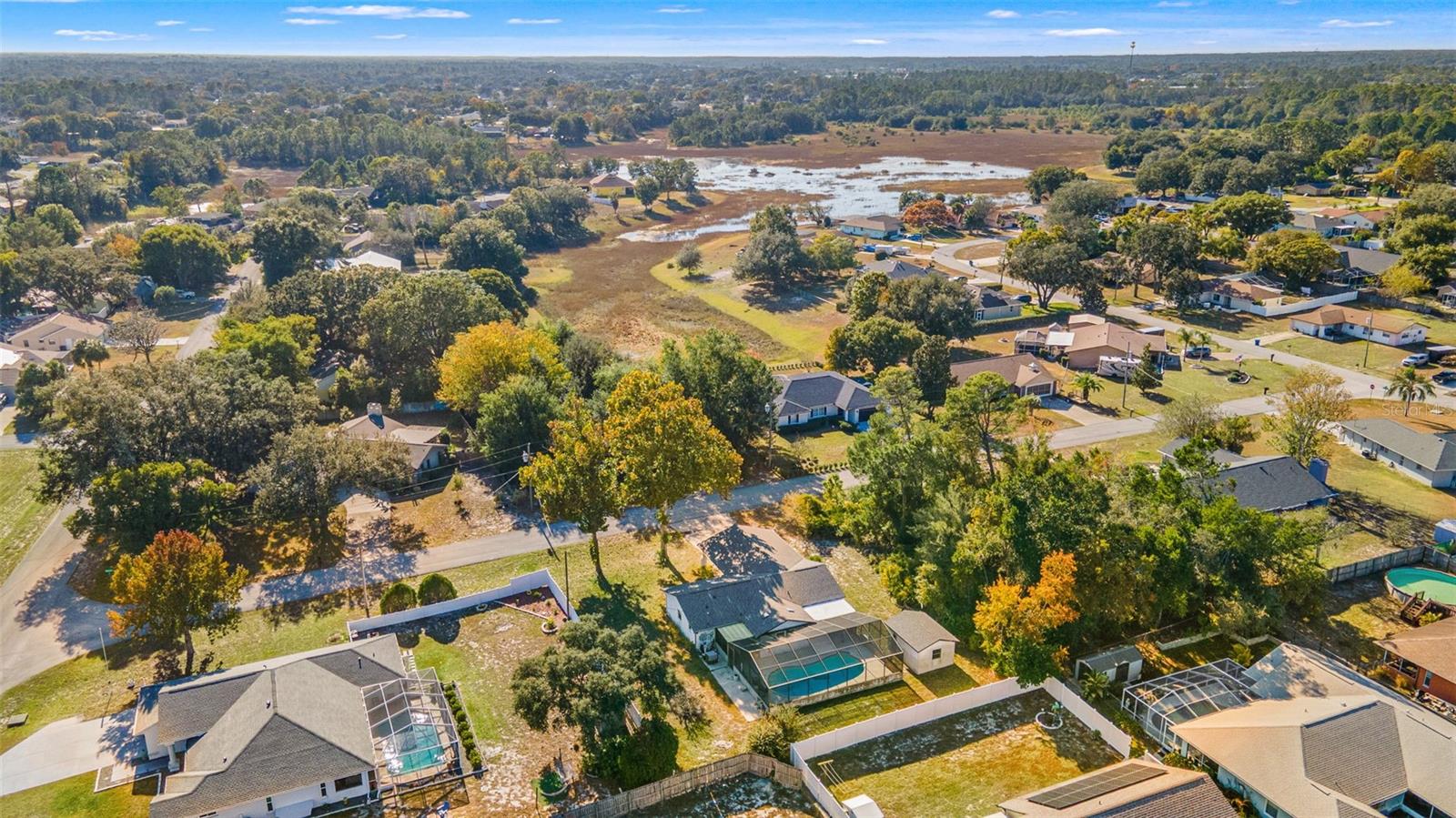 Listing photo id 38 for 9061 Byron Street