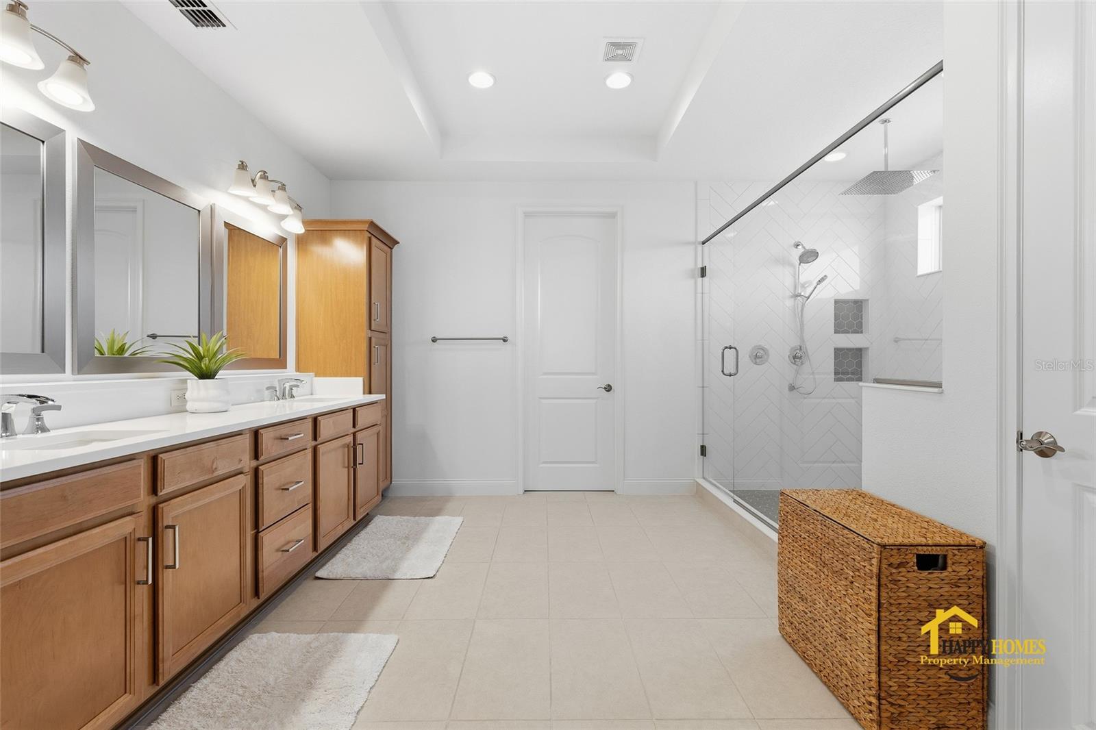 Image 25 of 52 For 10254 Beechwood Lane