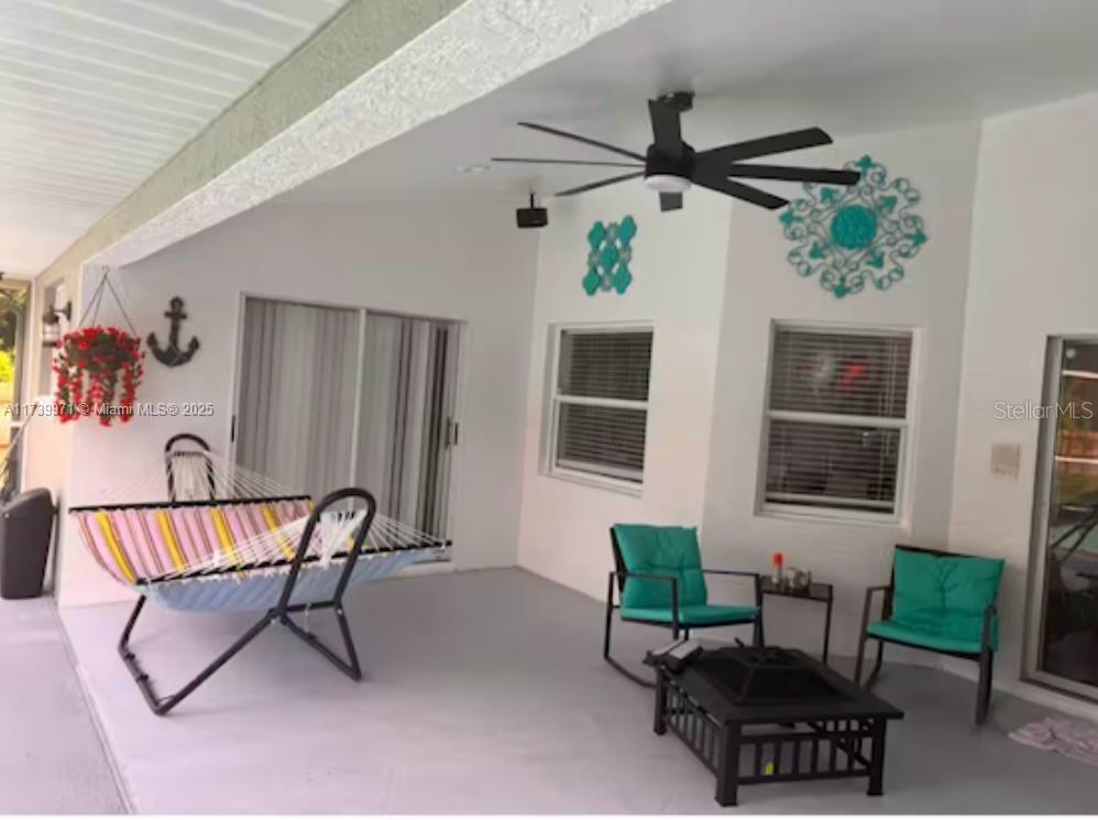 Image 15 of 24 For 713 5th Avenue