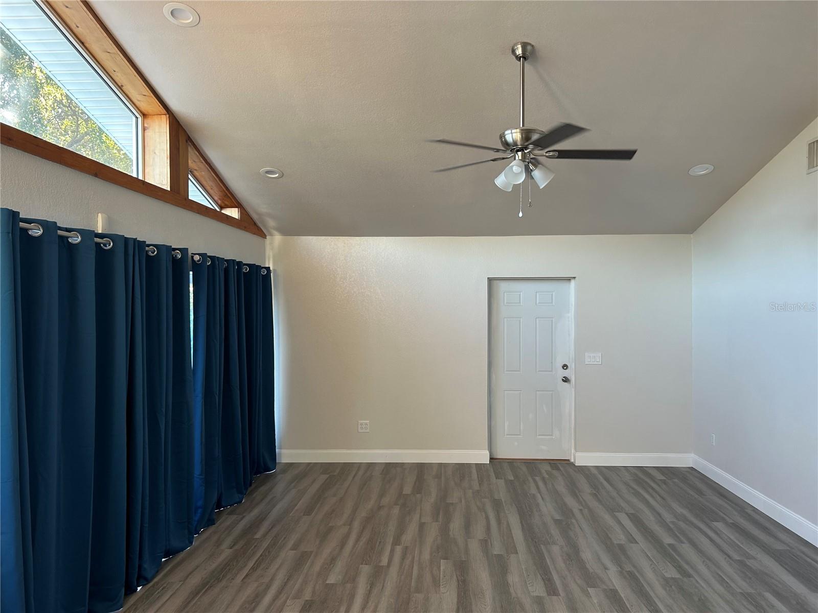 Image 10 of 13 For 6778 79th Avenue N