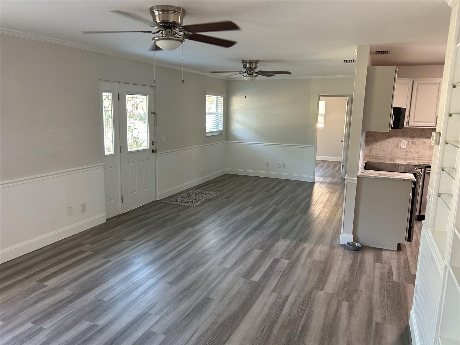 Image 6 of 13 For 6778 79th Avenue N