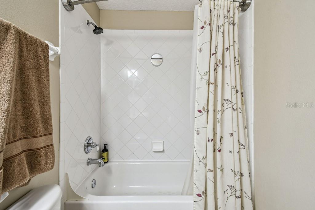 Image 29 of 49 For 14608 Stonebriar Way