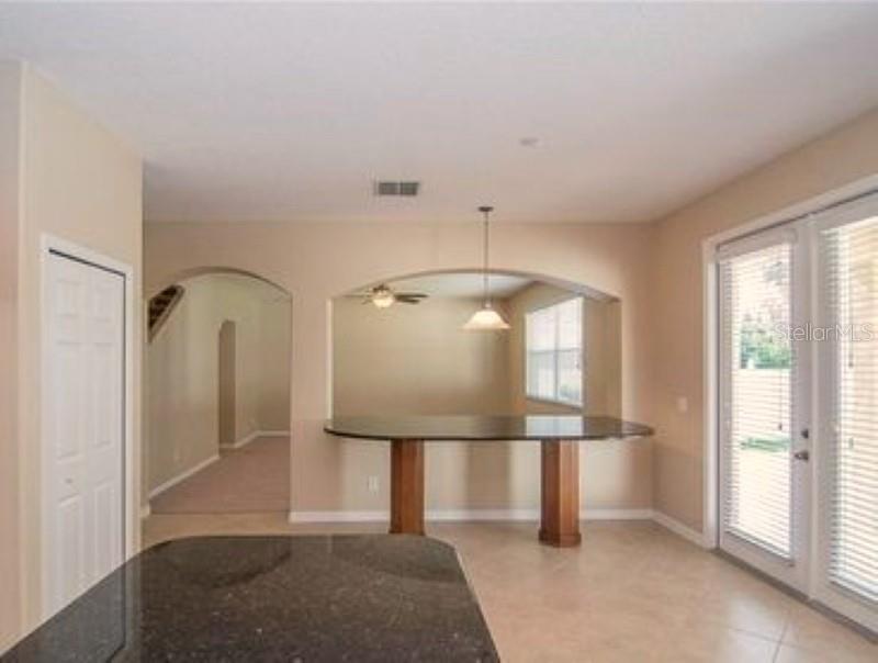 Image 9 of 49 For 14608 Stonebriar Way