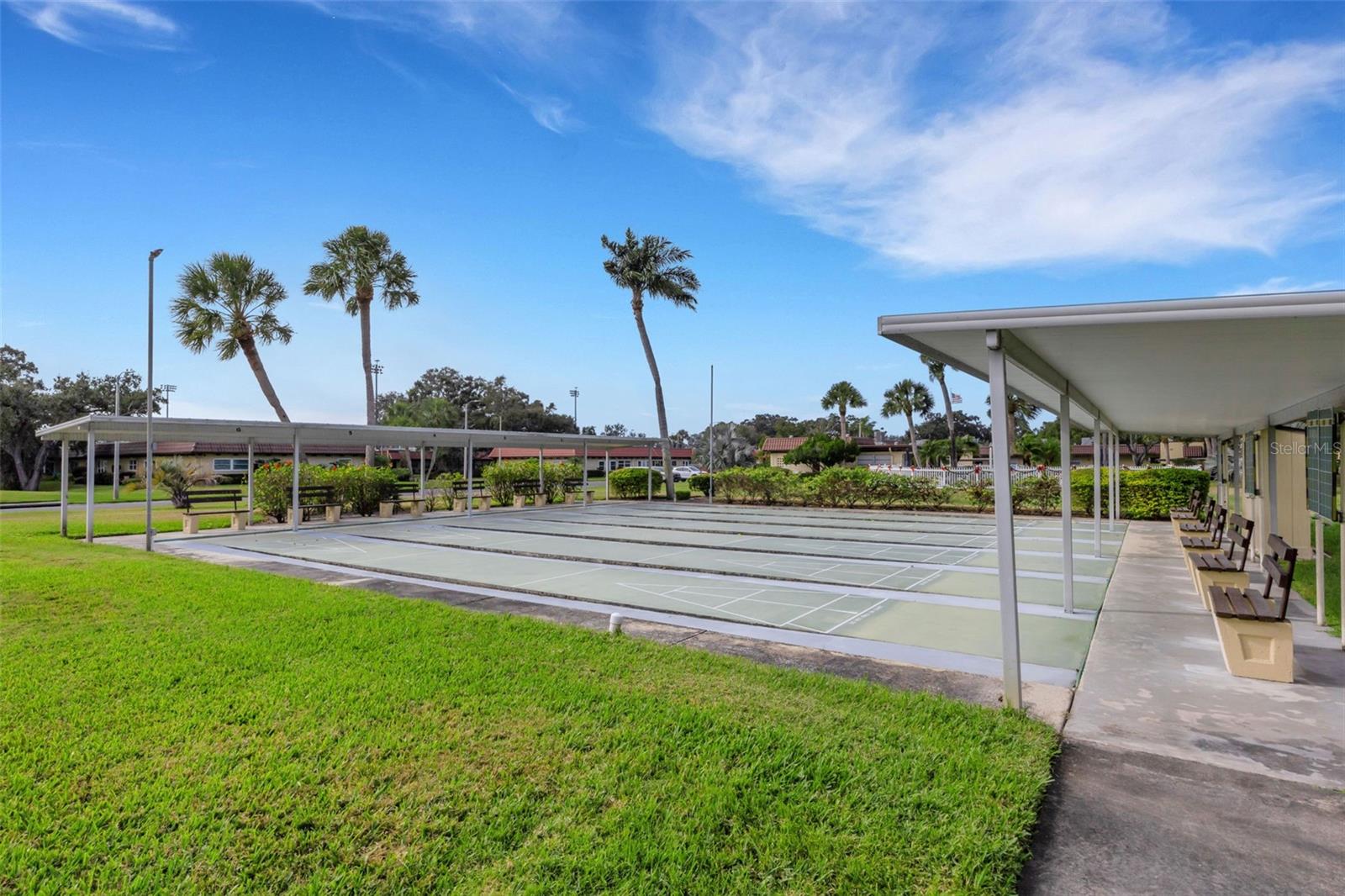 Image 35 of 48 For 1701 Pinehurst Road 22b