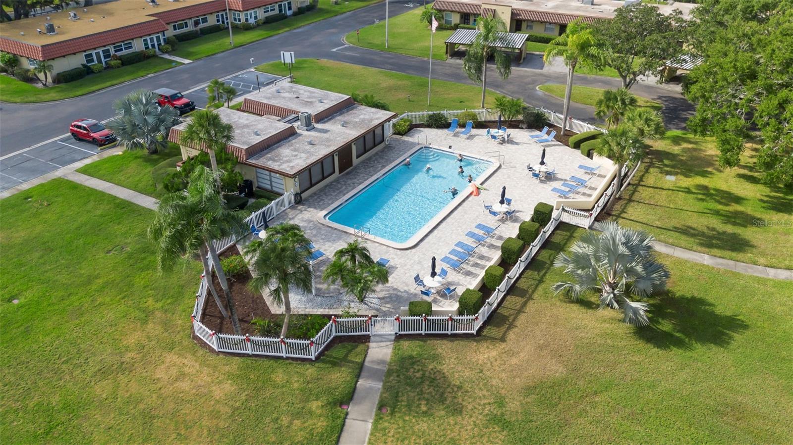 Image 38 of 48 For 1701 Pinehurst Road 22b