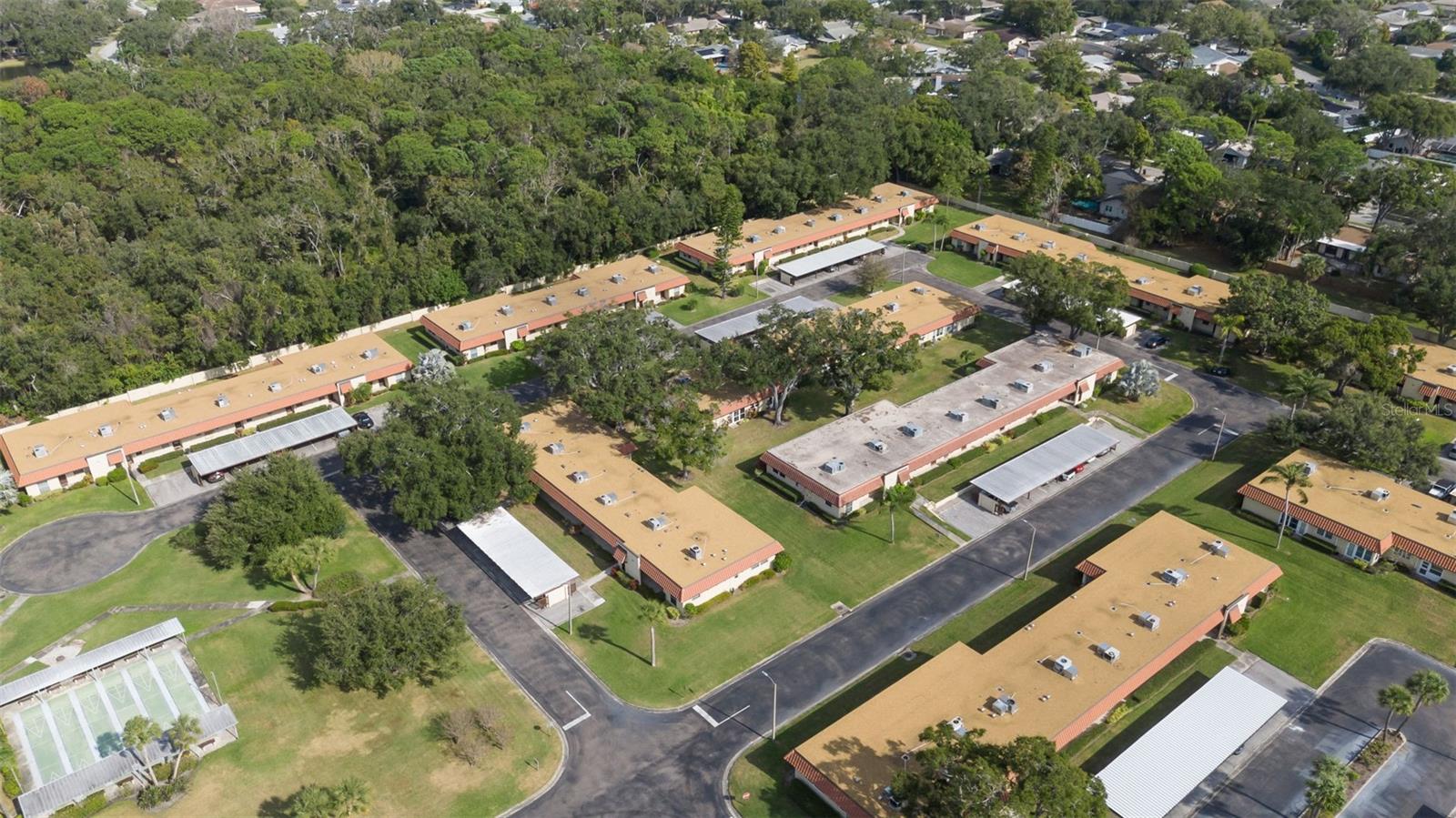 Image 42 of 48 For 1701 Pinehurst Road 22b