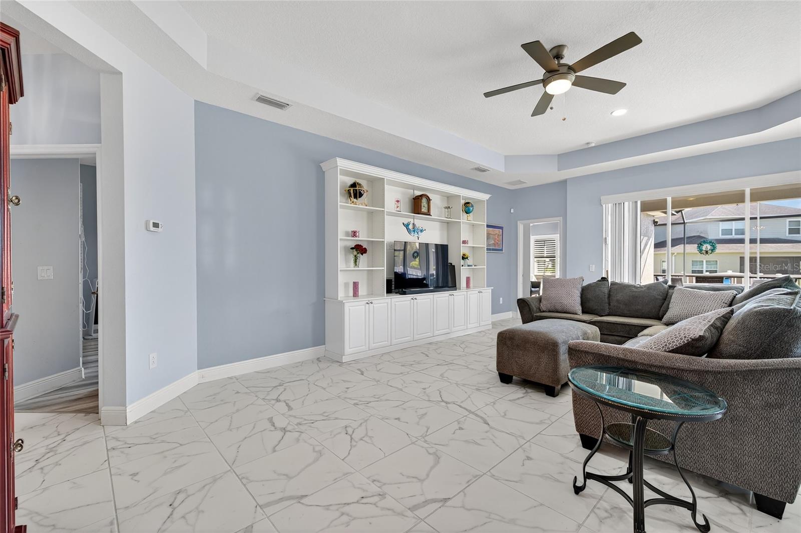 Image 14 of 88 For 10915 Blue Magnolia Lane