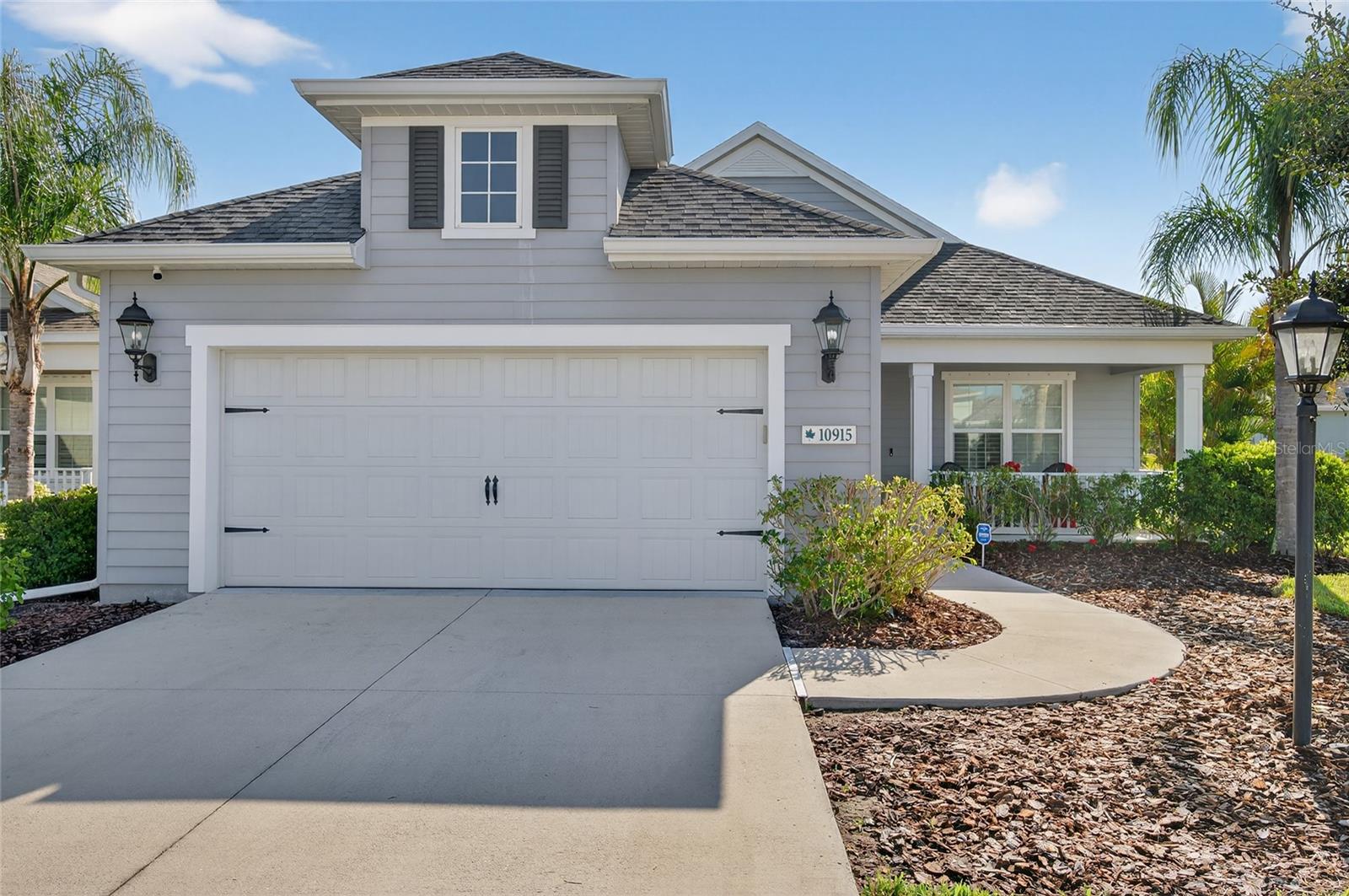 Image 2 of 88 For 10915 Blue Magnolia Lane