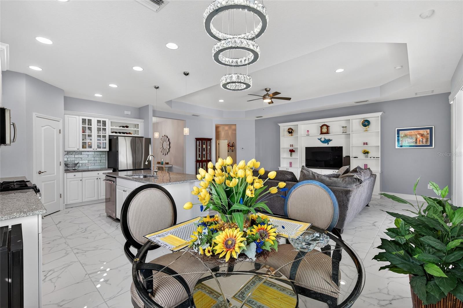 Image 21 of 88 For 10915 Blue Magnolia Lane