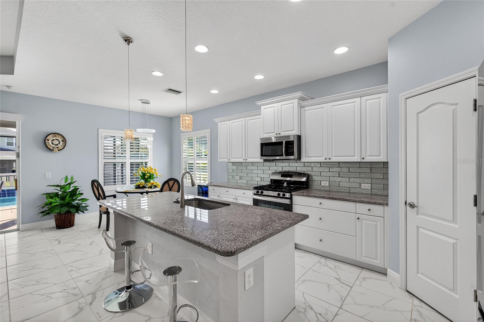 Image 27 of 88 For 10915 Blue Magnolia Lane