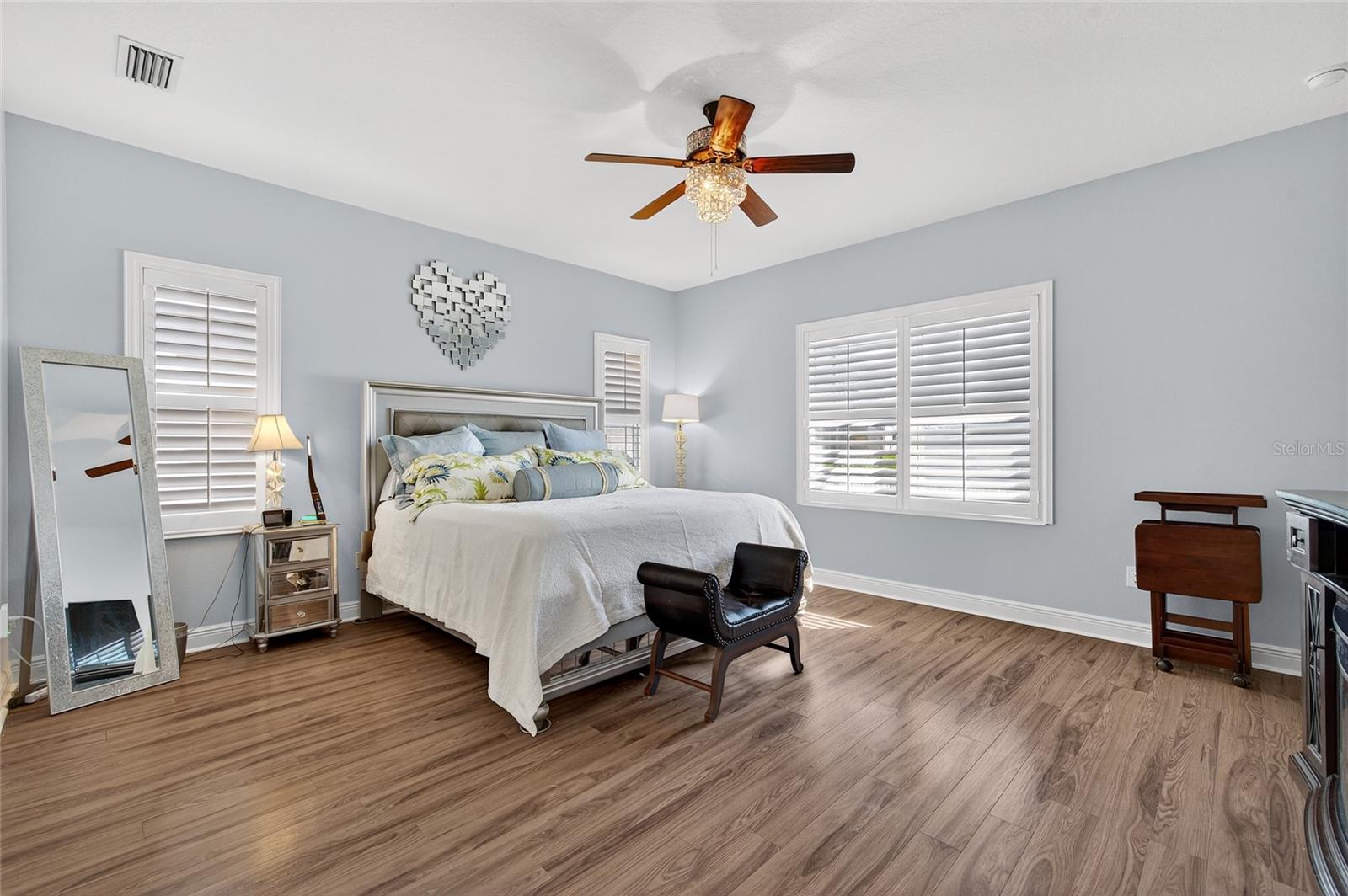 Image 32 of 88 For 10915 Blue Magnolia Lane