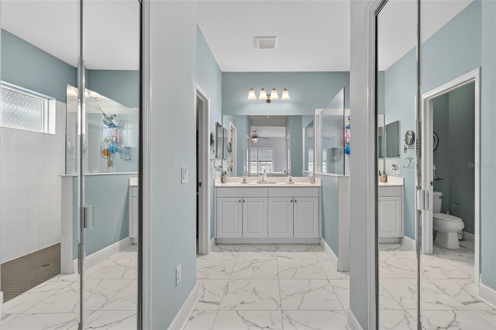 Image 37 of 88 For 10915 Blue Magnolia Lane