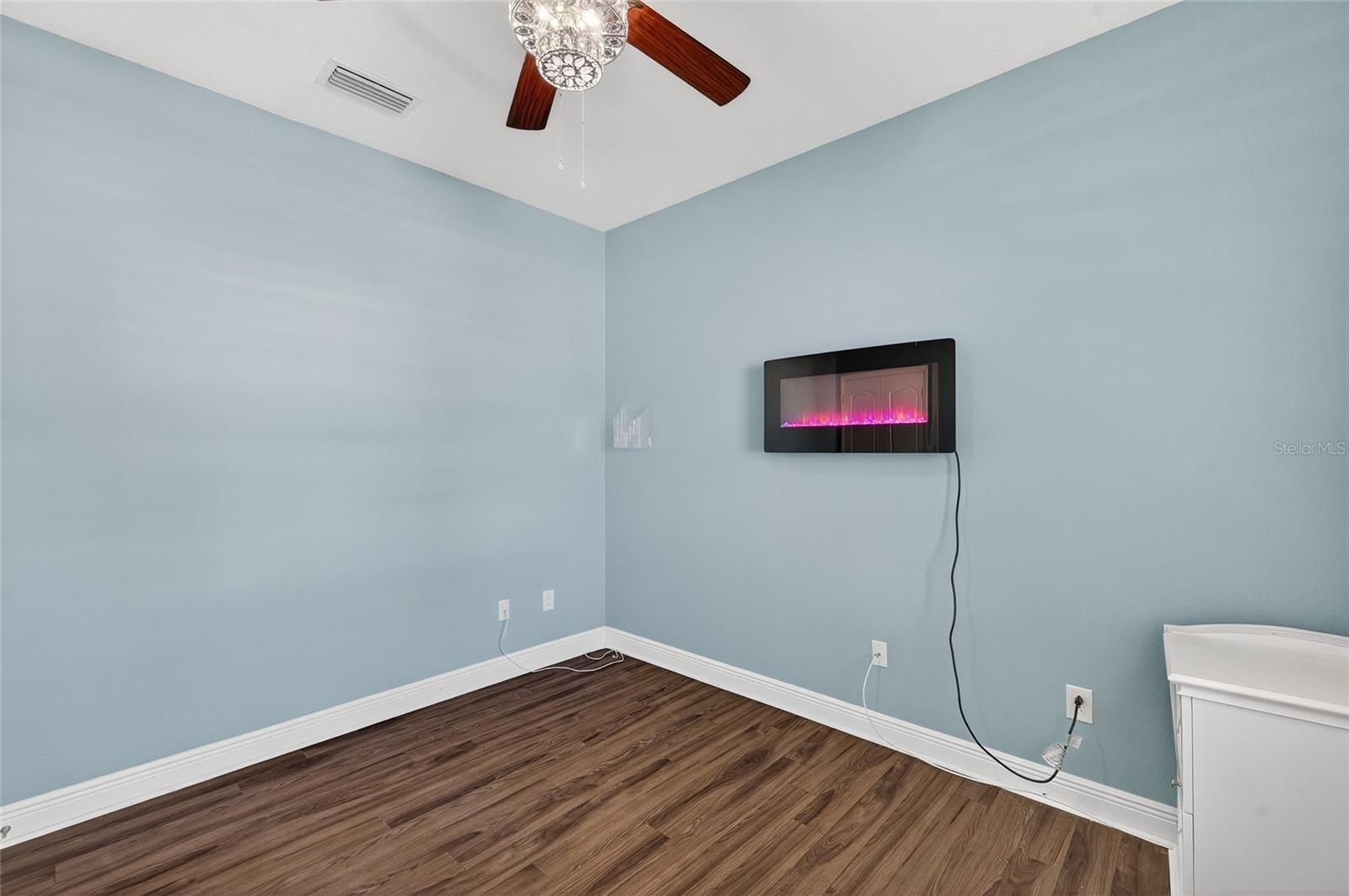 Image 53 of 88 For 10915 Blue Magnolia Lane