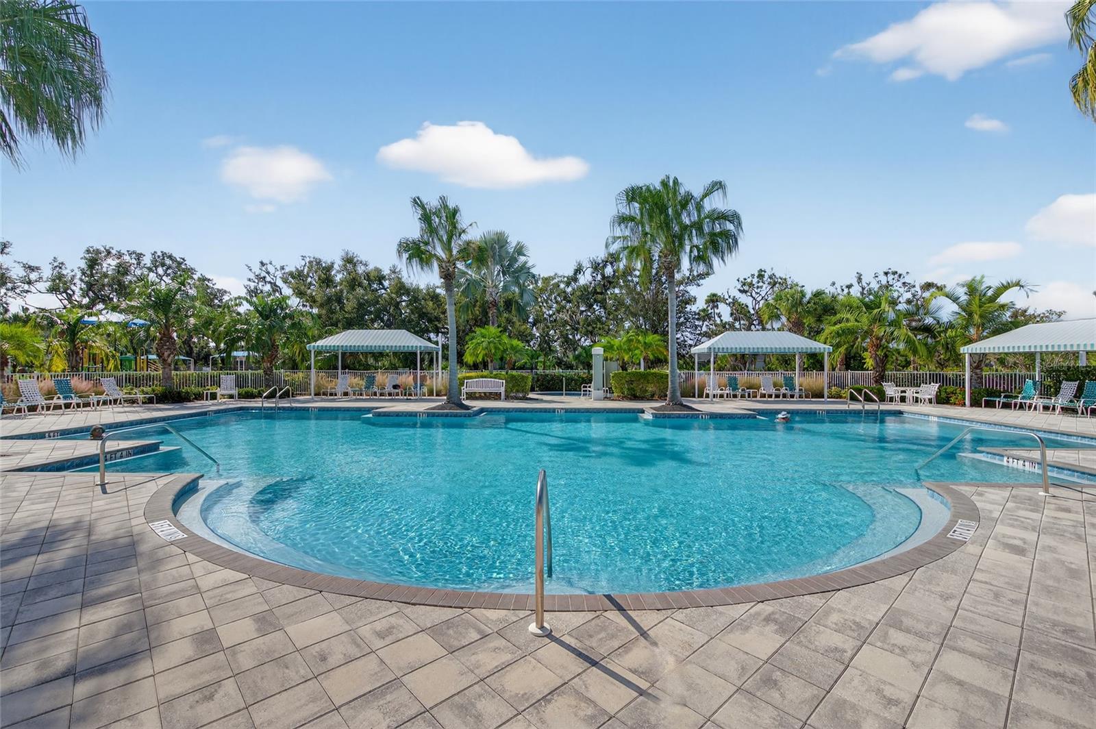 Image 74 of 88 For 10915 Blue Magnolia Lane