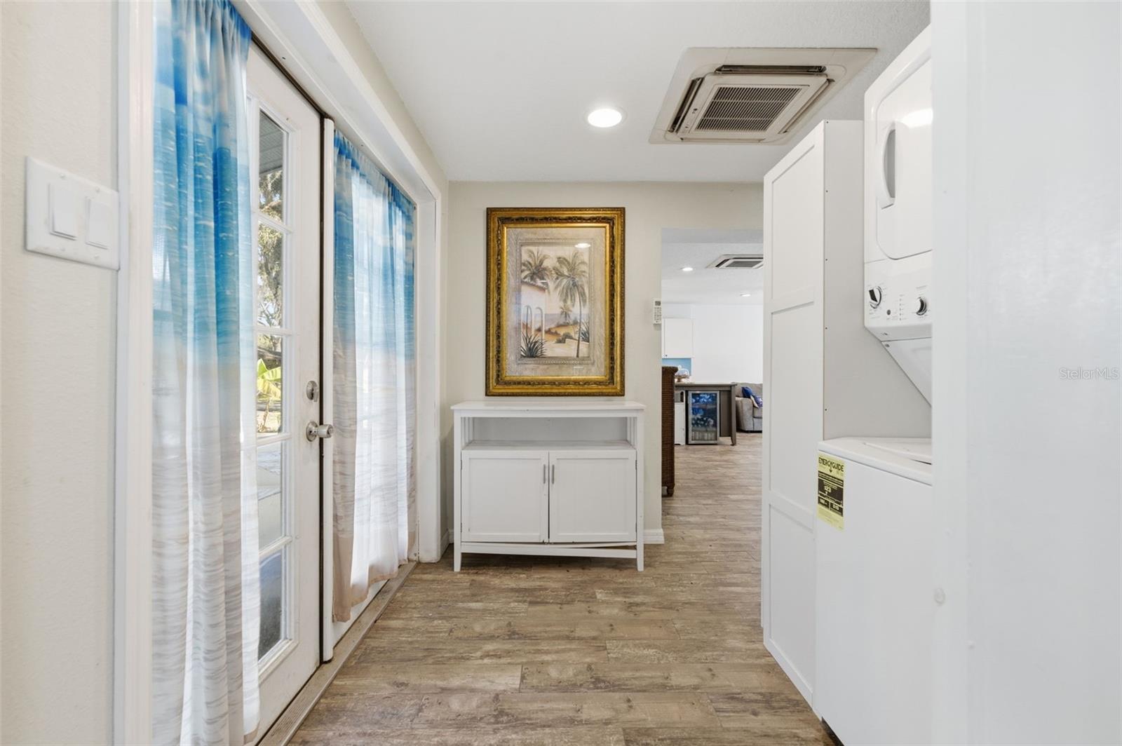 Image 10 of 44 For 206 Hunting Lodge Drive