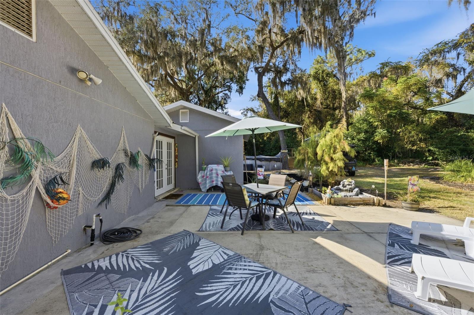 Image 36 of 44 For 206 Hunting Lodge Drive