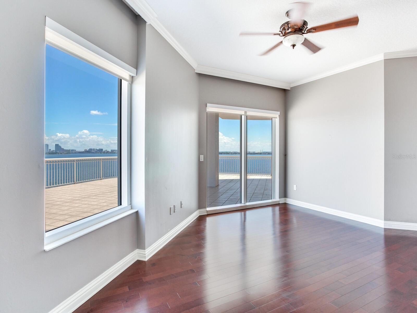 Image 24 of 68 For 3507 Bayshore Boulevard 1202