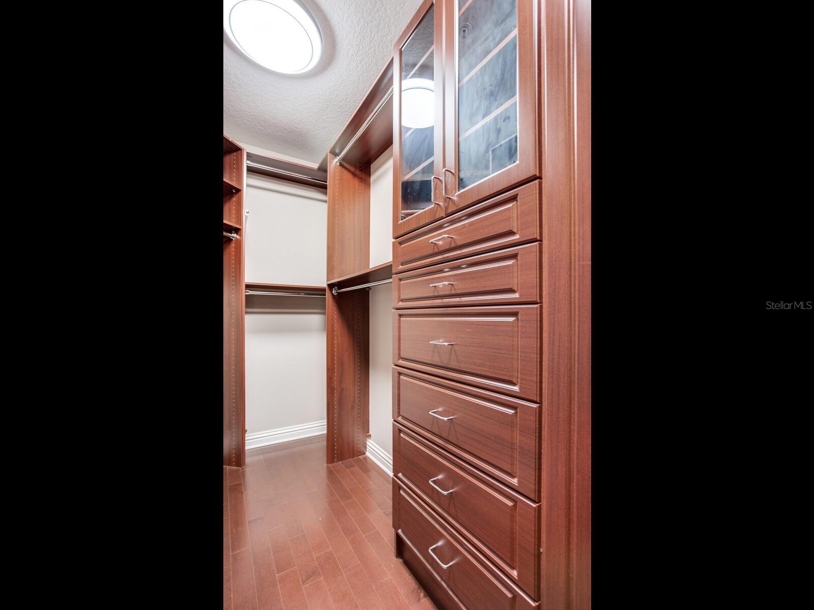 Image 26 of 68 For 3507 Bayshore Boulevard 1202