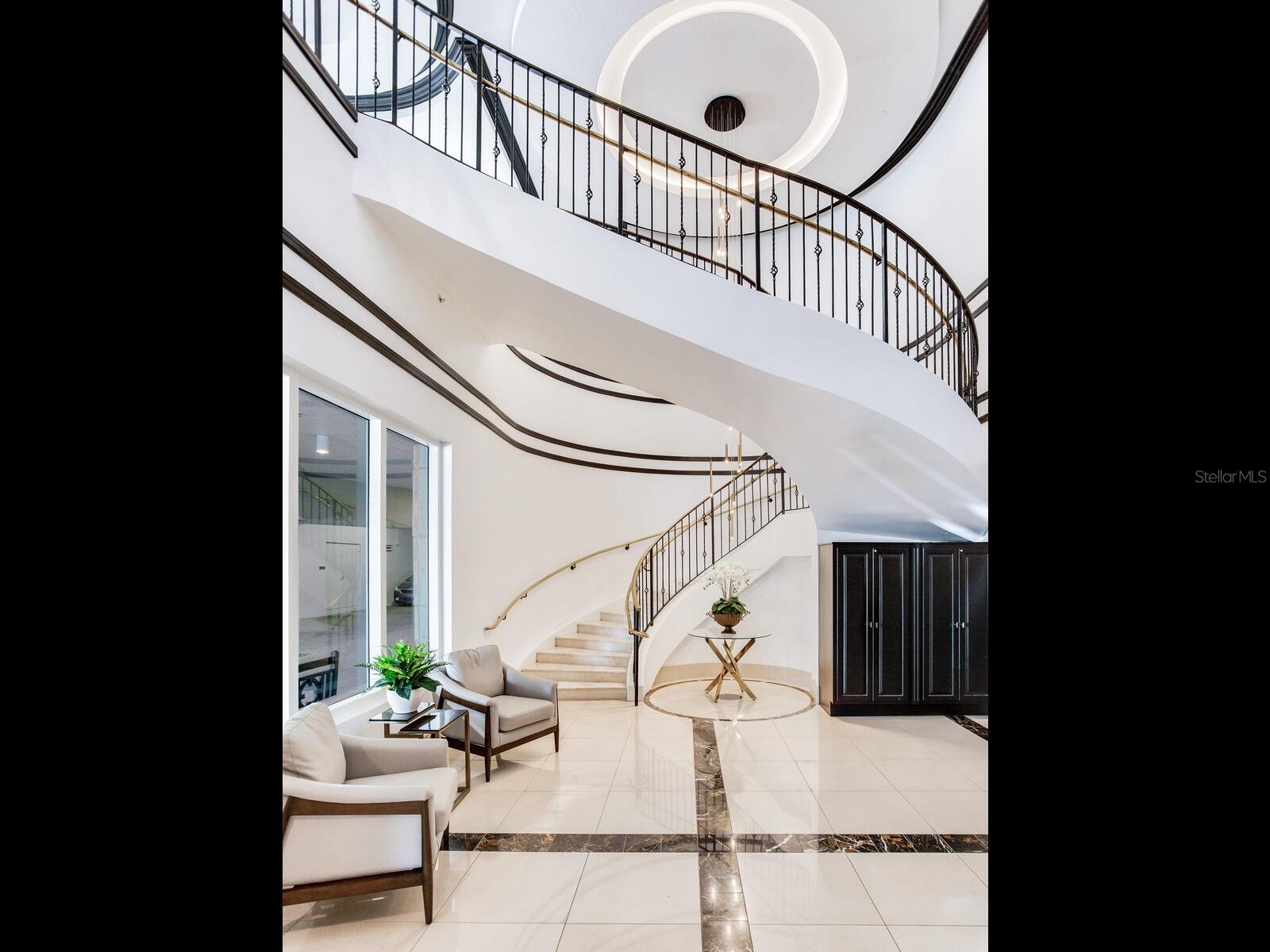 Image 3 of 68 For 3507 Bayshore Boulevard 1202