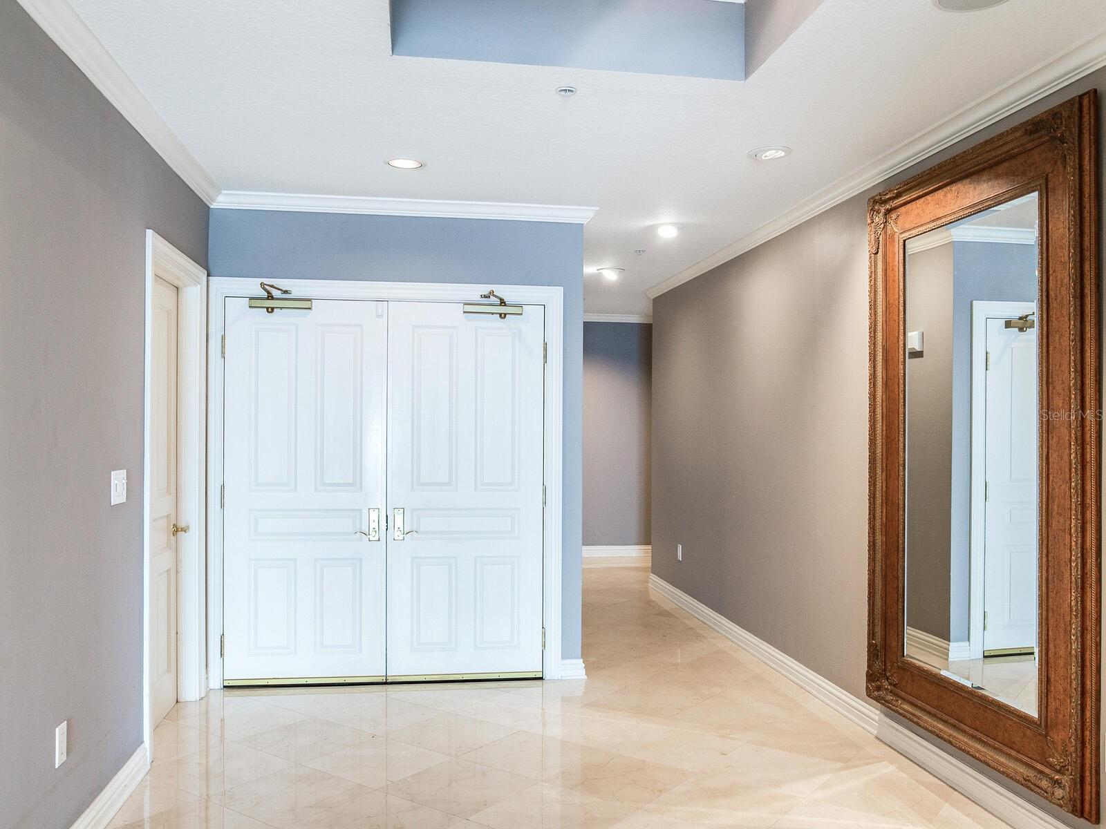 Image 7 of 68 For 3507 Bayshore Boulevard 1202