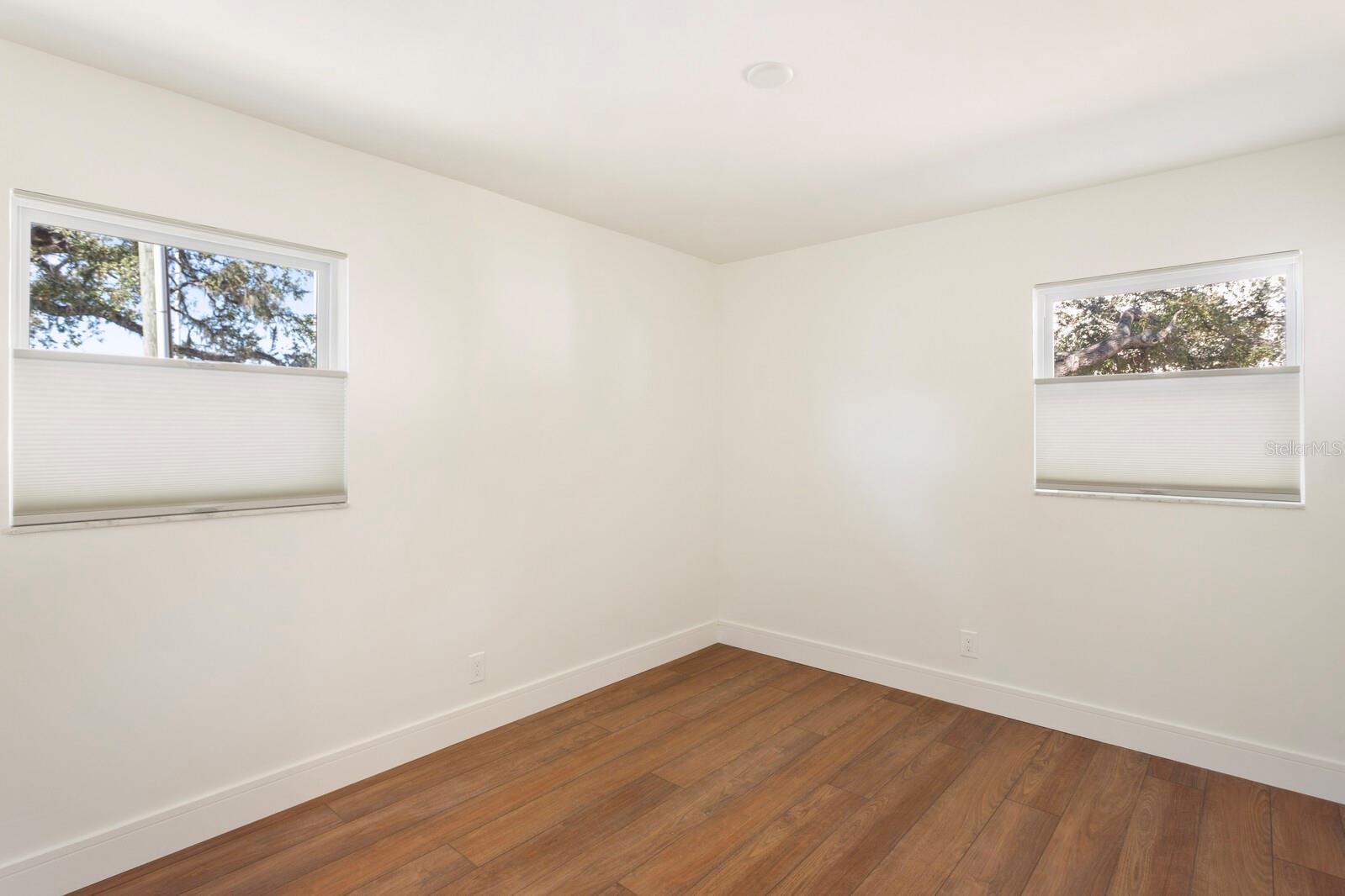 Image 25 of 35 For 3123 La Salle Street