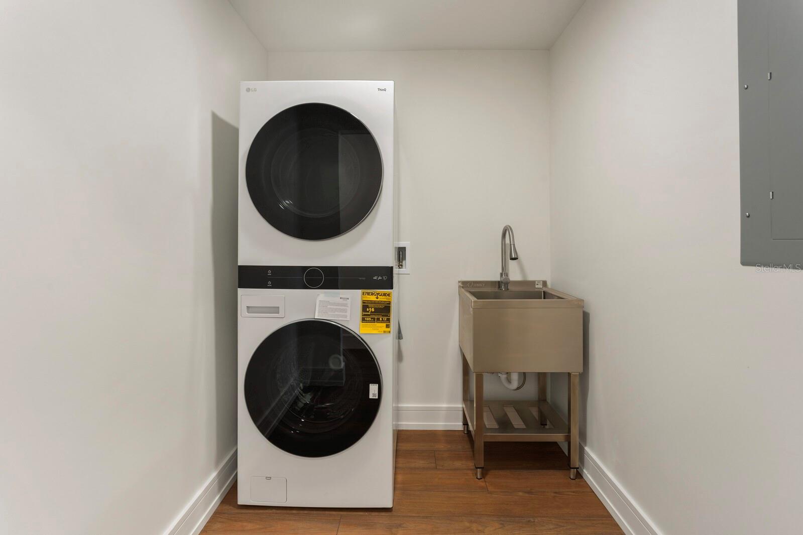 Image 26 of 35 For 3123 La Salle Street