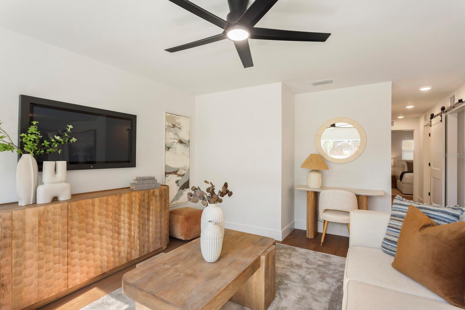 Image 31 of 35 For 3123 La Salle Street