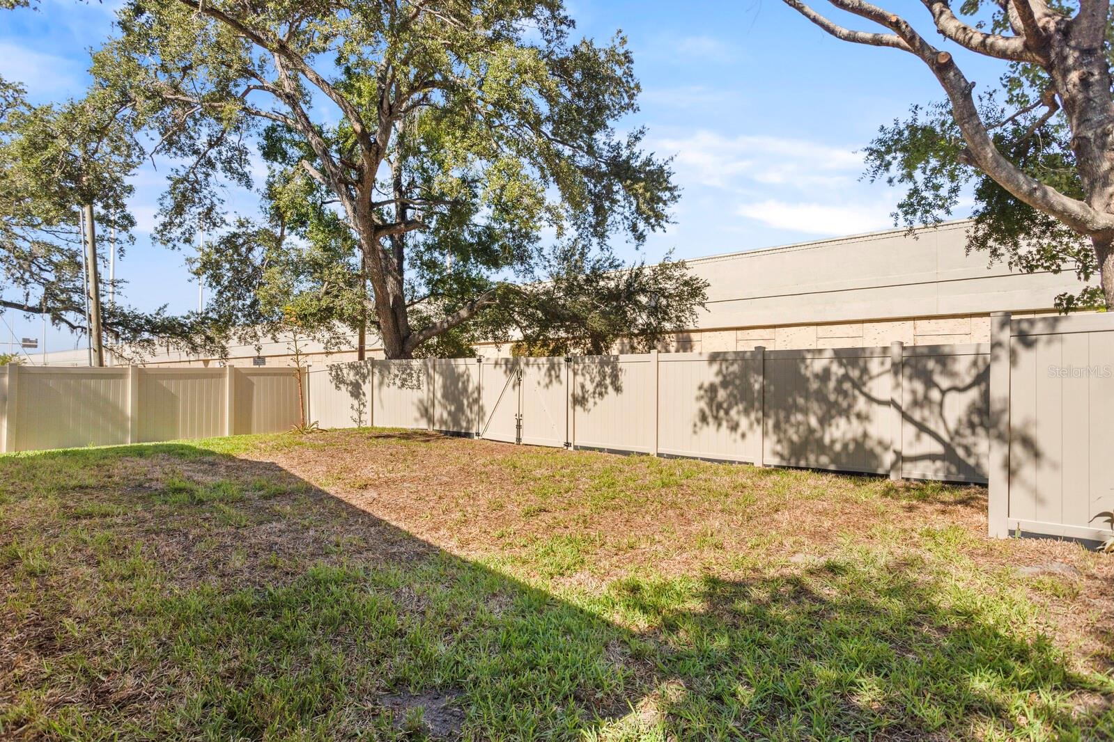 Image 32 of 35 For 3123 La Salle Street