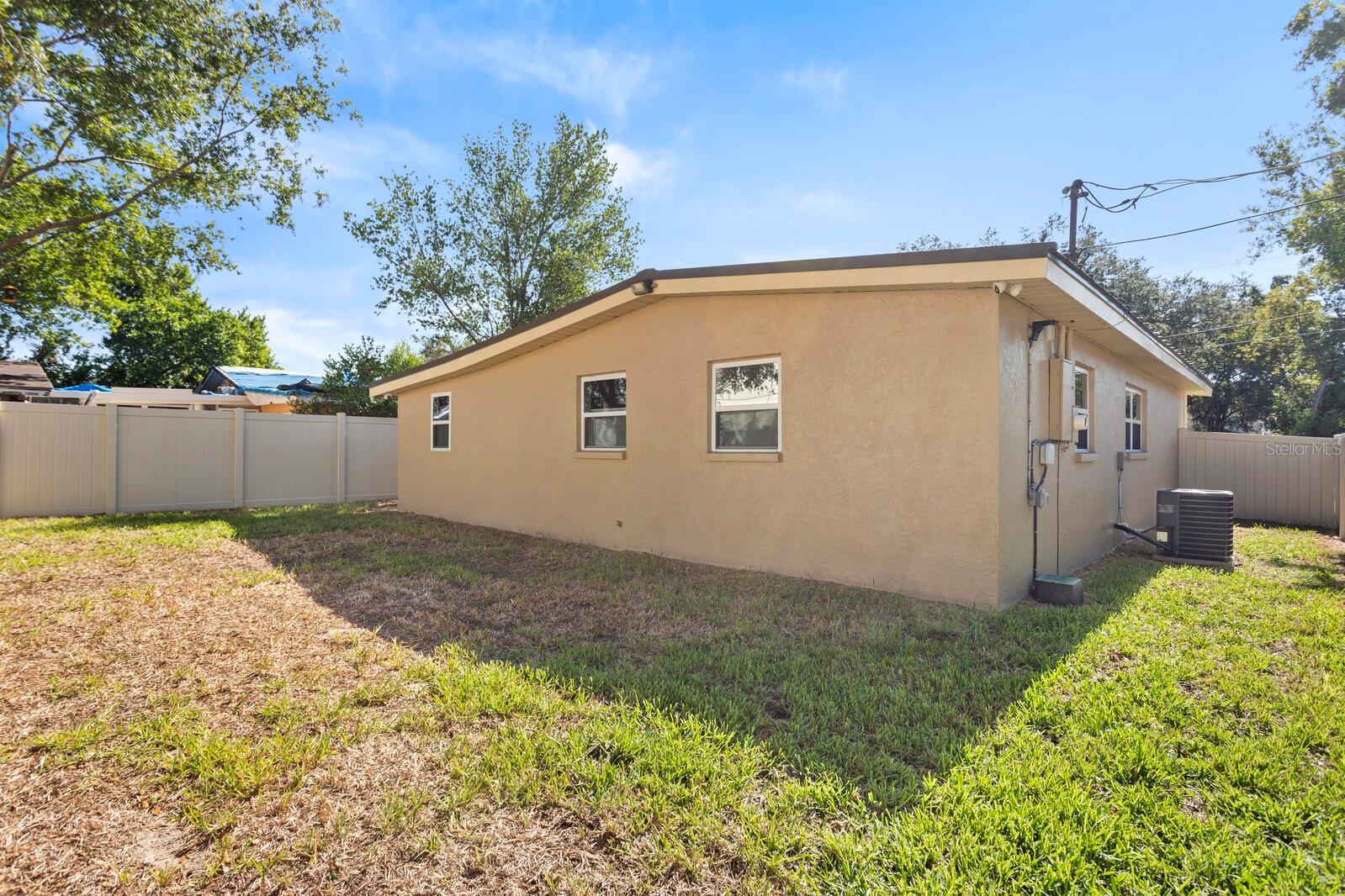 Image 34 of 35 For 3123 La Salle Street