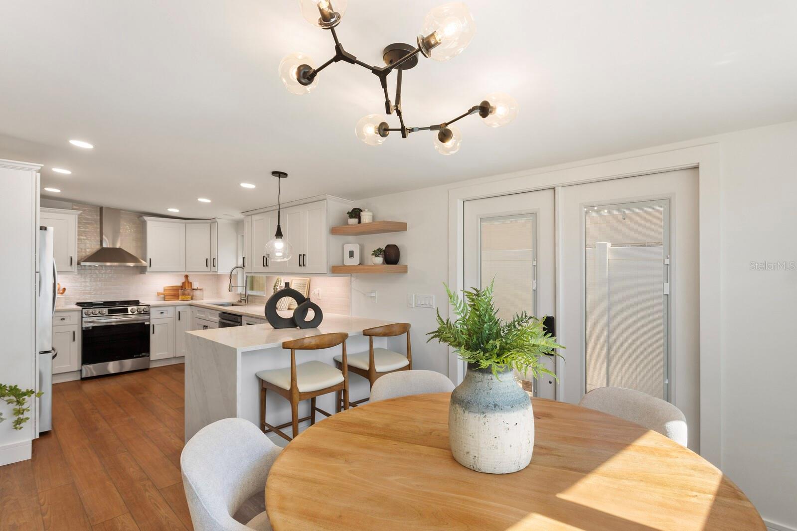 Image 6 of 35 For 3123 La Salle Street