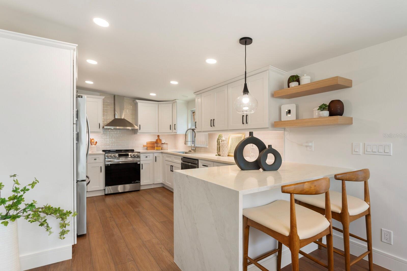 Image 7 of 35 For 3123 La Salle Street