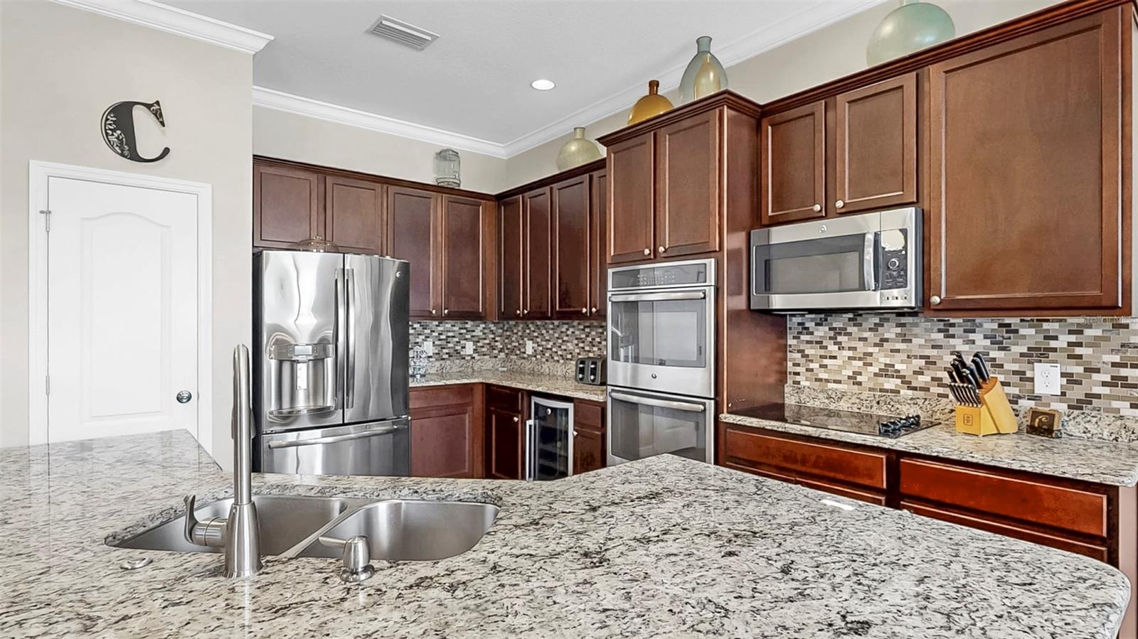 Image 17 of 50 For 5324 Moon Shell Drive