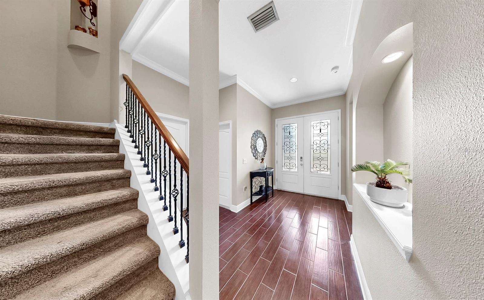 Image 4 of 50 For 5324 Moon Shell Drive