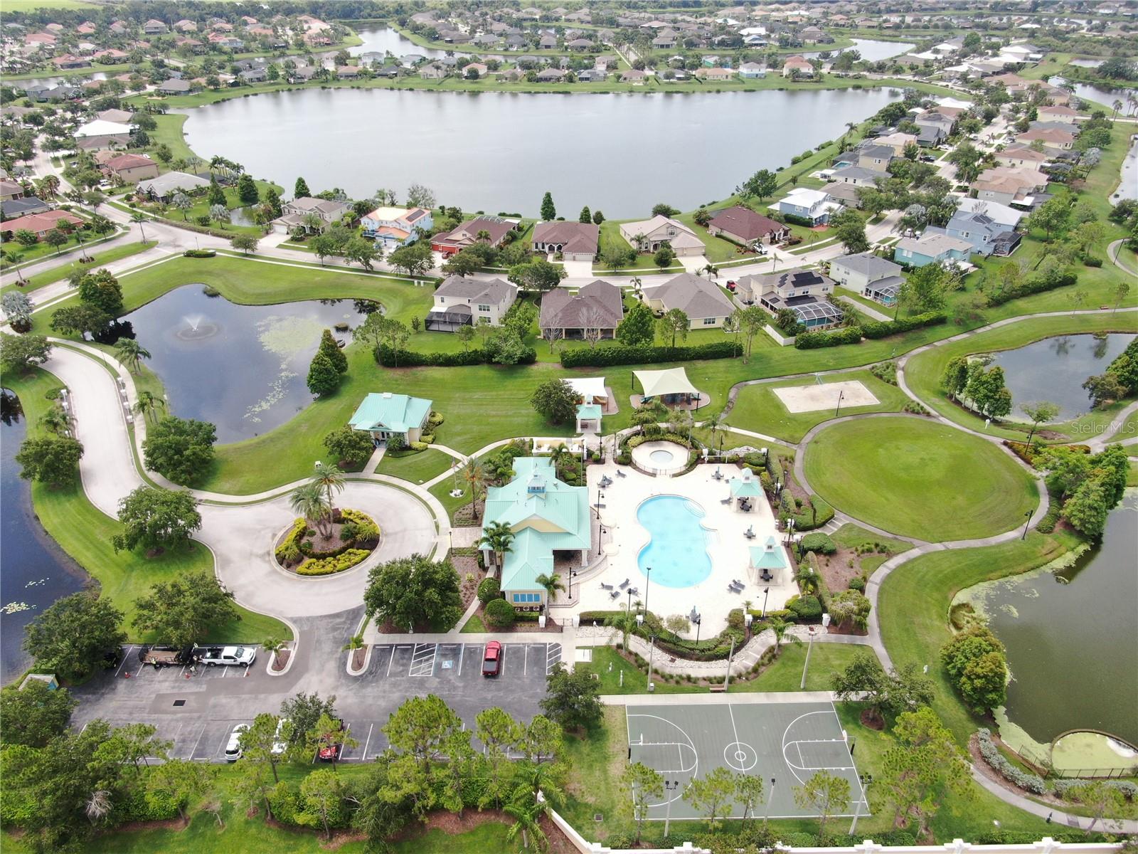 Image 46 of 50 For 5324 Moon Shell Drive