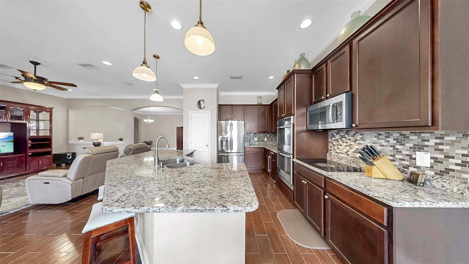 Image 9 of 50 For 5324 Moon Shell Drive