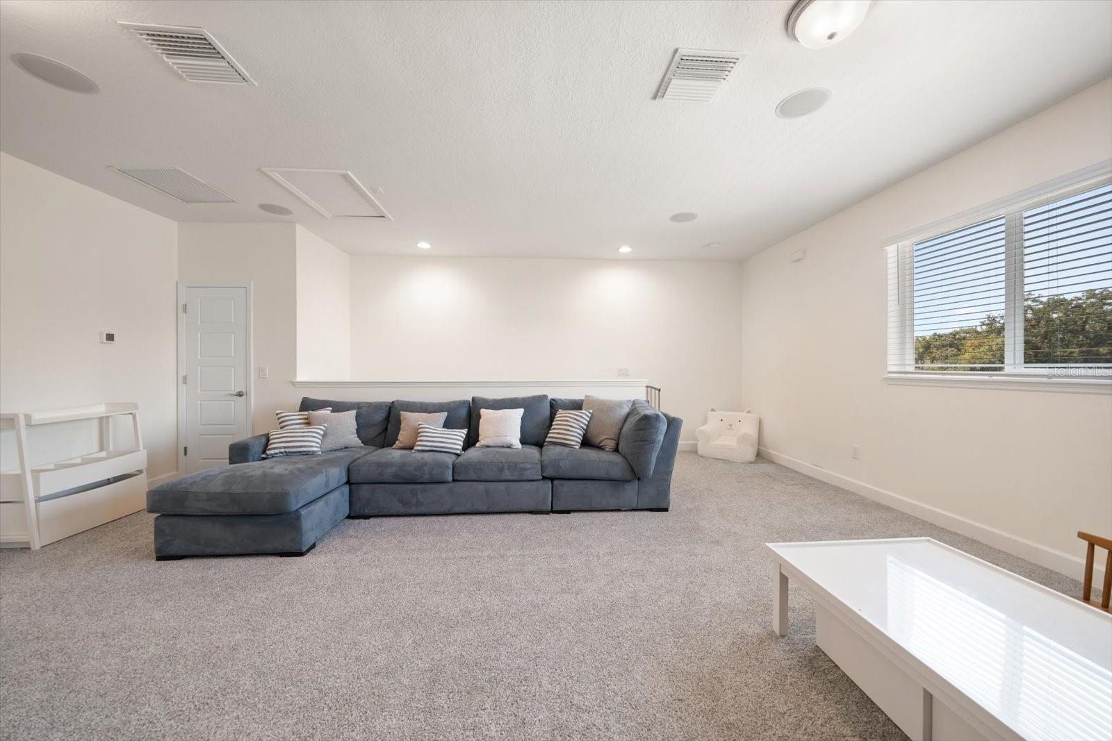 Image 41 of 68 For 1454 Aberdeen Oaks Drive