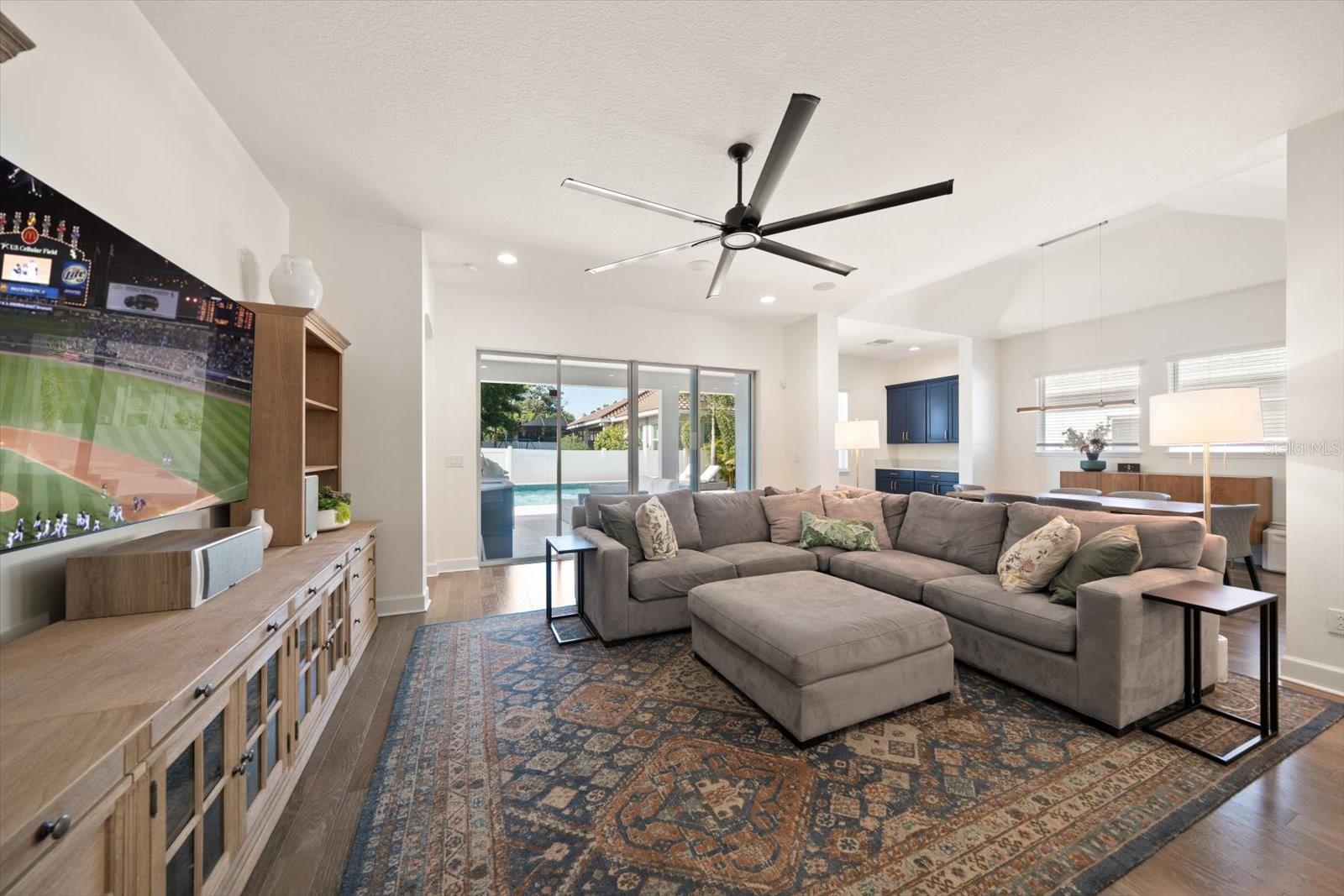 Image 8 of 68 For 1454 Aberdeen Oaks Drive