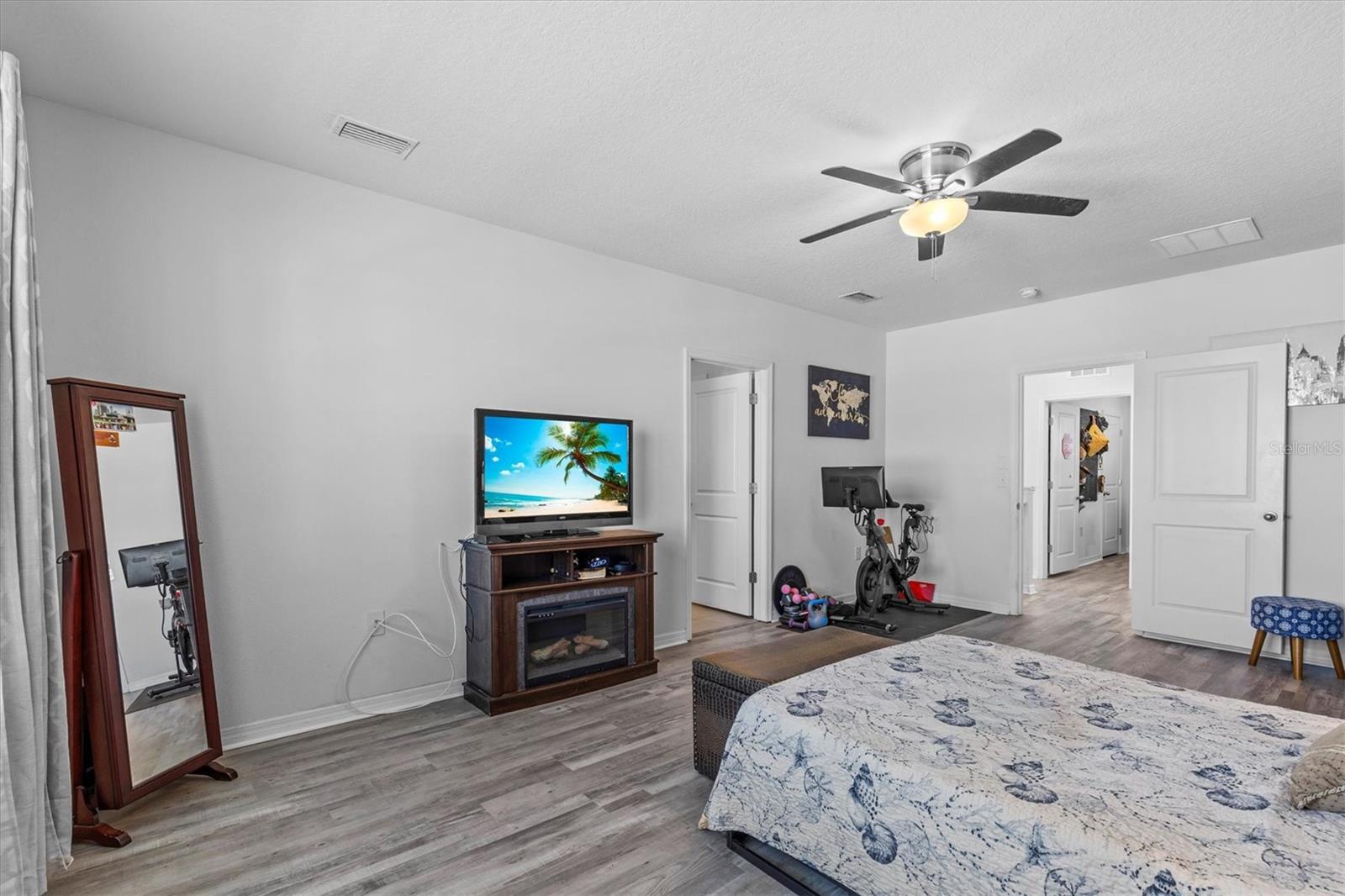 Image 32 of 91 For 8484 Bower Bass Circle